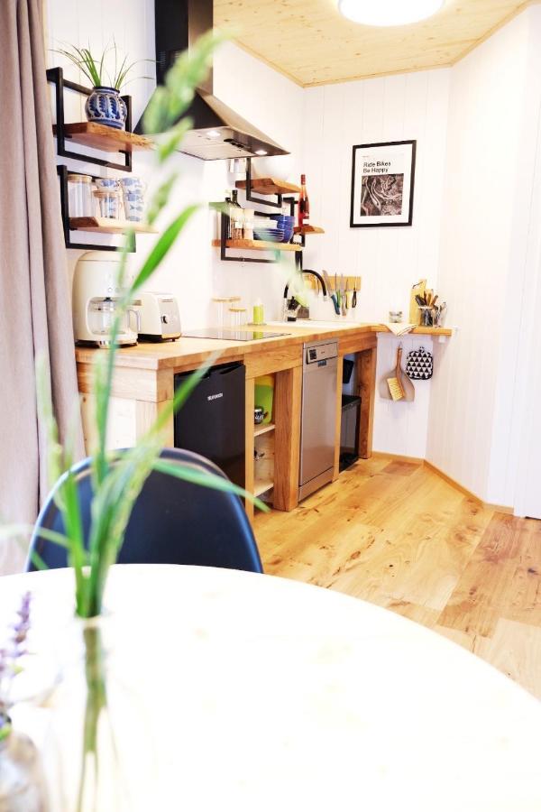 Hjem - Tiny Homes Direkt Am Wald Zwischen Allgaeu & Bodensee Bergatreute Ngoại thất bức ảnh